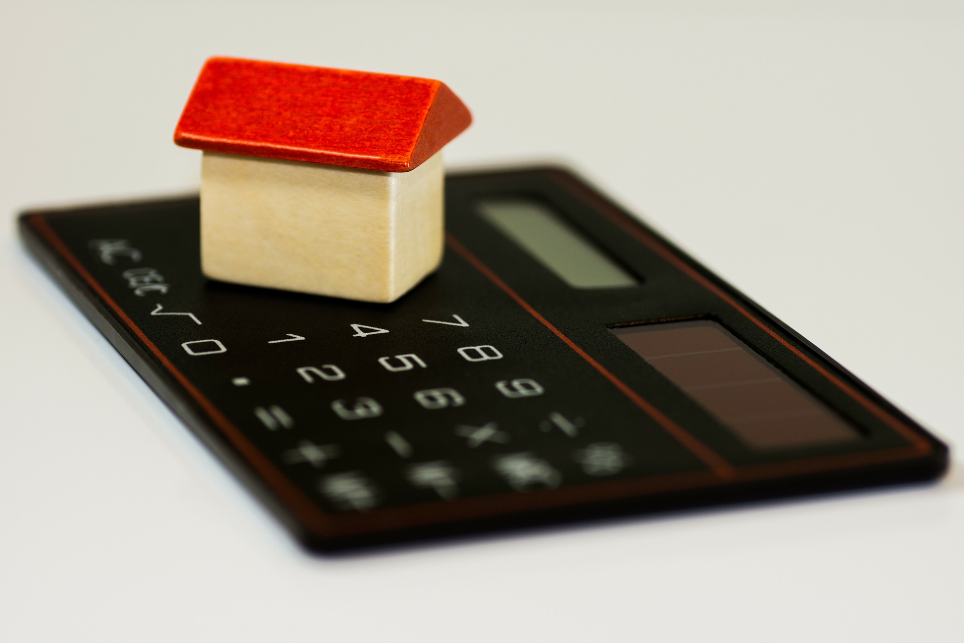 Diferencias entre hipotecas al comprar un piso en Santa Coloma